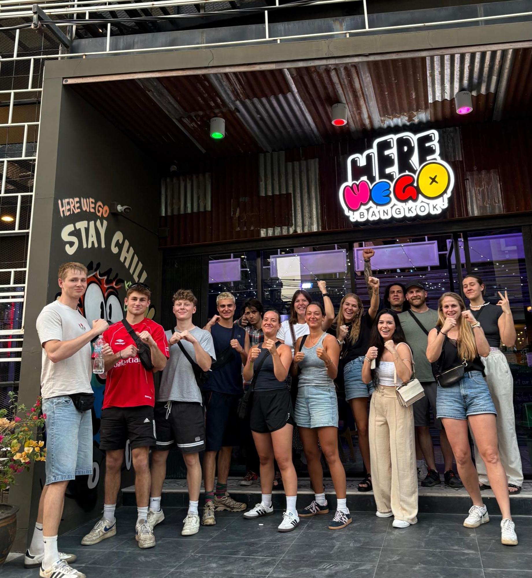 Here We Go Bangkok Exterior photo